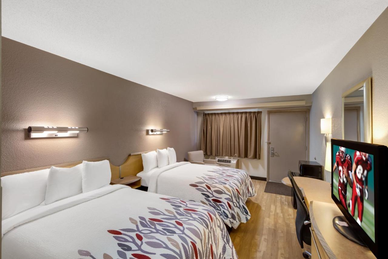 Red Roof Inn Asheville - Biltmore West Экстерьер фото